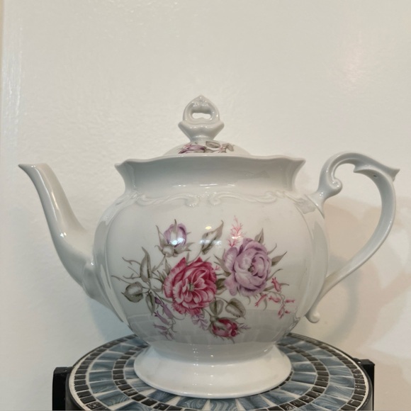 Chodziez Poland Porcelain Teapot Large WhiteOrnate Floral euc